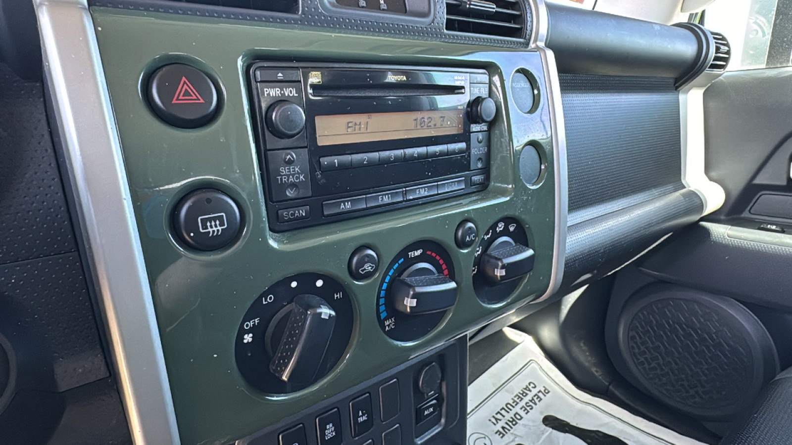 2010 Toyota FJ Cruiser  24