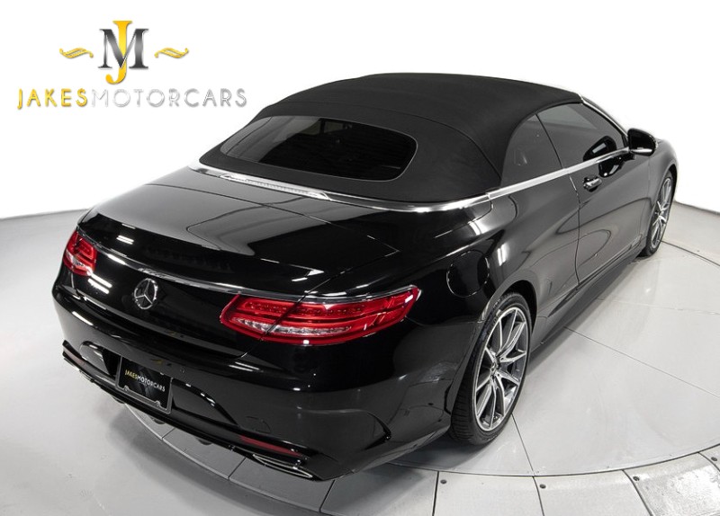 2017 Mercedes-Benz S-Class S 550 DESIGNO Cabriolet ($148,310 MSRP) *ONLY 27,000 MILES in , 