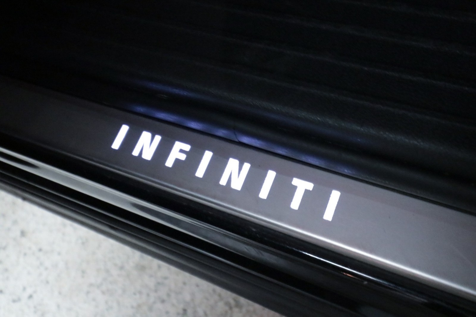 Used Car 2022 Infiniti Qx60  Sensory For Sale Under $35,000 In Austin, Texas