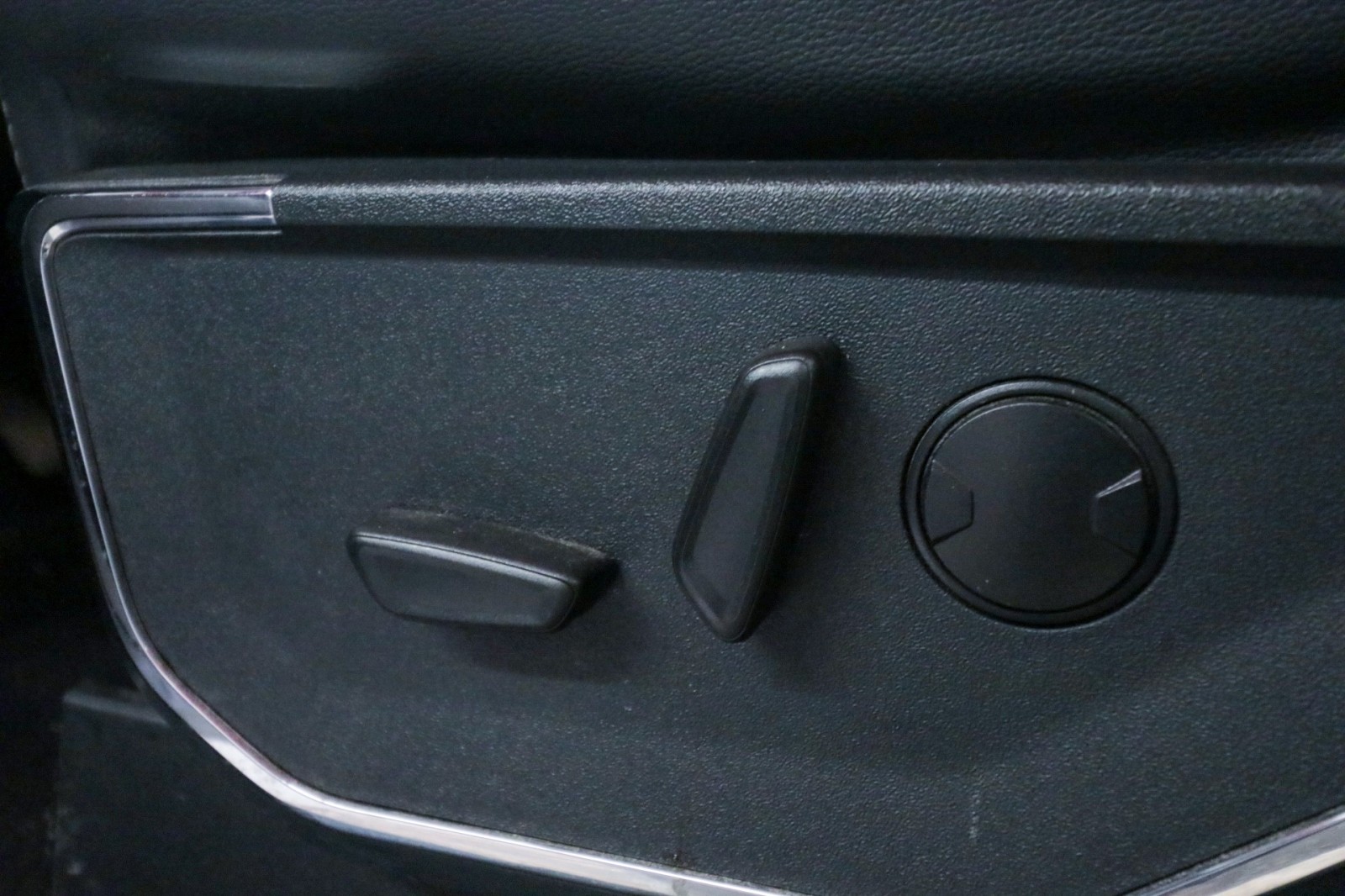 Used Car 2023 Ford Super Duty F-250 Srw  Lariat For Sale Under $70,000 In Austin, Texas