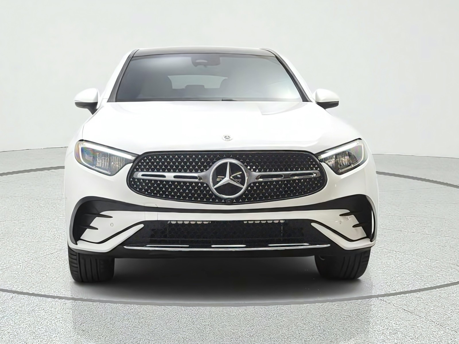 New 2027 Polar White Mercedes-Benz GLC 300 4MATIC® Coupe image 2