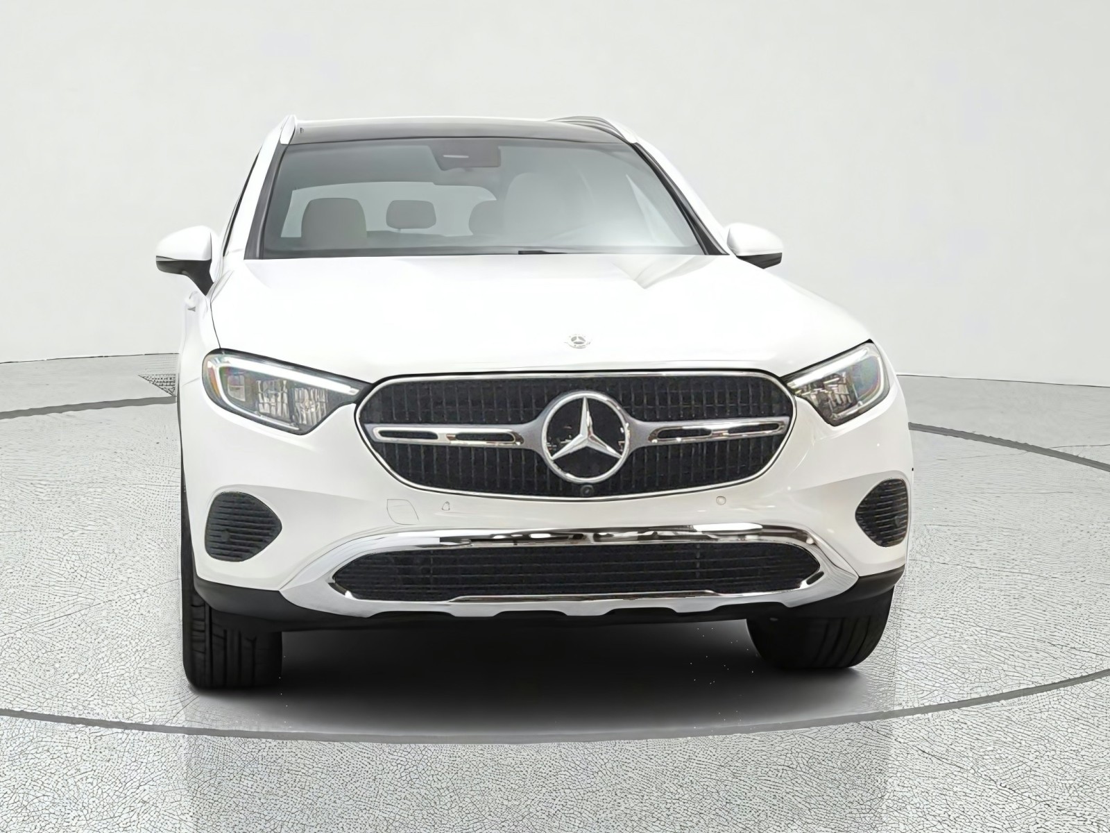 New 2027 Polar White Mercedes-Benz GLC 300 SUV image 2