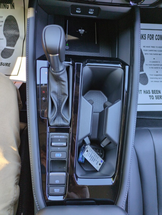 HondaAccord Hybrid29