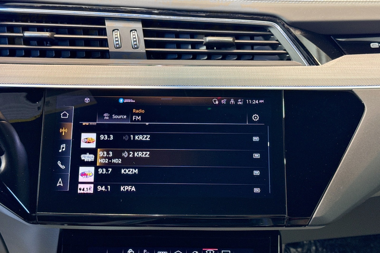 Used 2024 Daytona Gray Pearl Effect Audi Prestige image 15