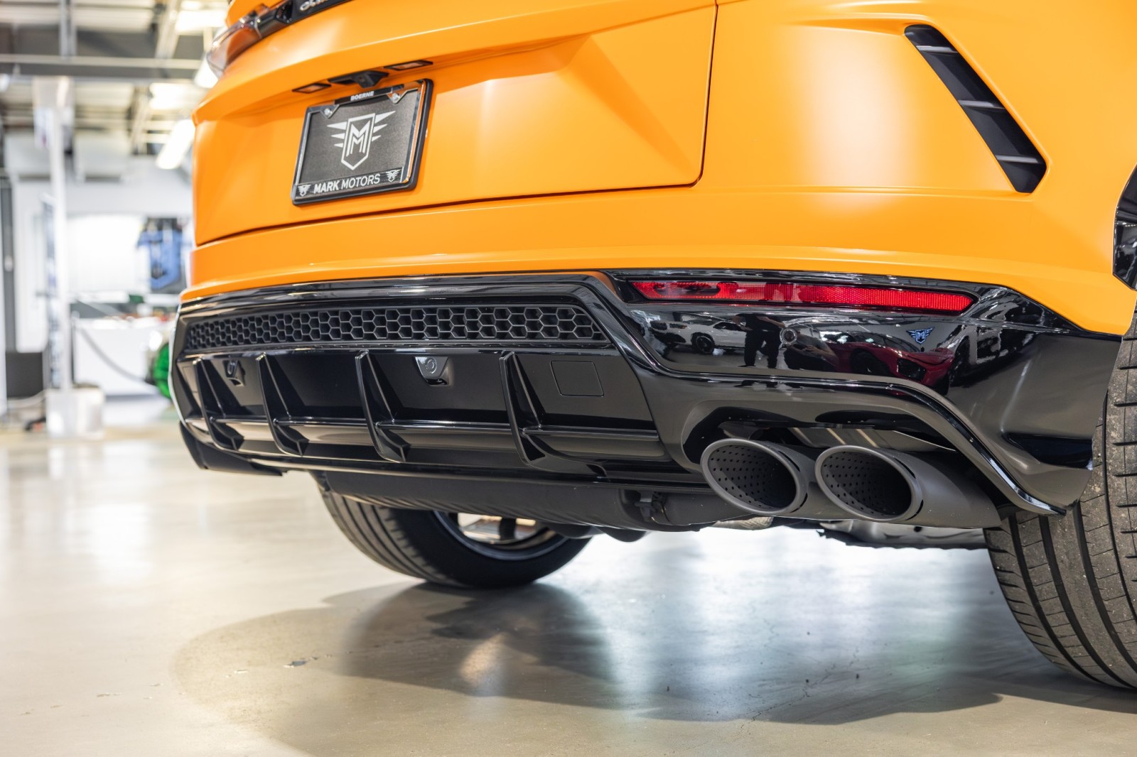 Used Car 2022 Lamborghini Urus - Full Stealth Ppf  For Sale Under $240,000 In Boerne, Texas