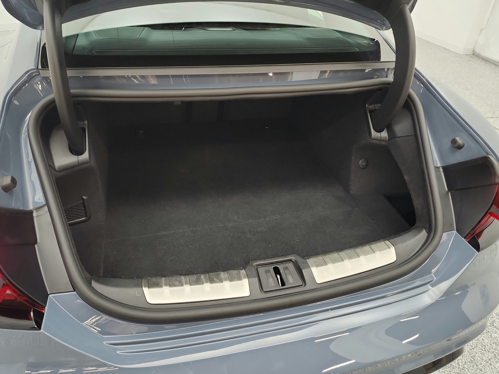 Used 2022 Kemora Gray Metallic Audi Premium Plus quattro image 19