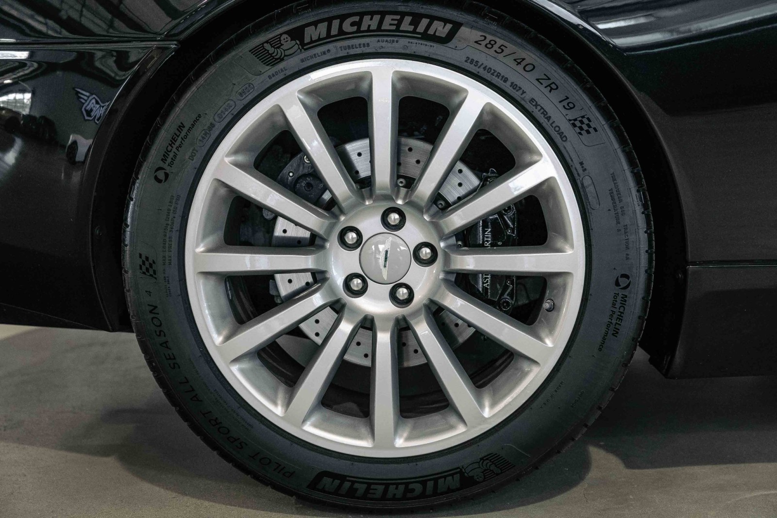 Used Car 2003 Aston Martin Vanquish  For Sale Under $80,000 In Boerne, Texas