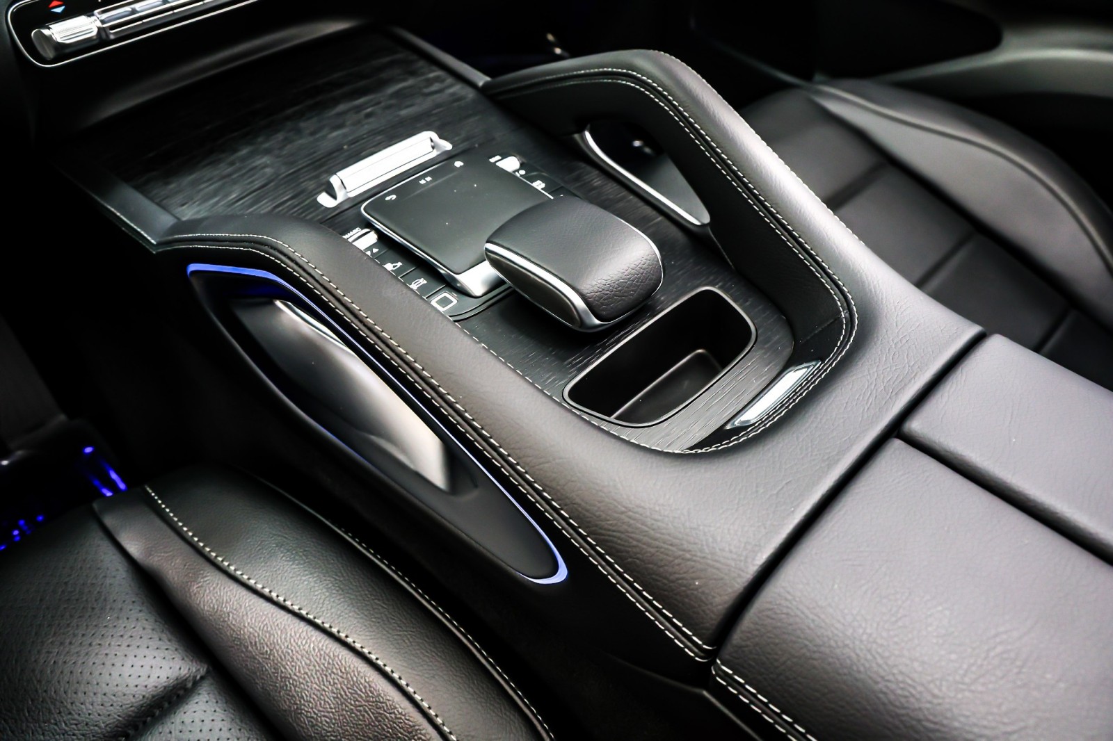 New 2026 Selenite Grey Metallic Mercedes-Benz GLE 450 image 6