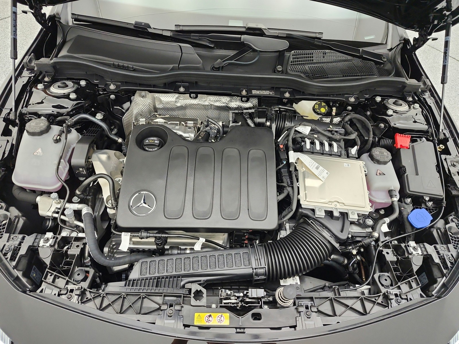 New 2027 Night Black Mercedes-Benz CLA 220 Hybrid FWD image 12