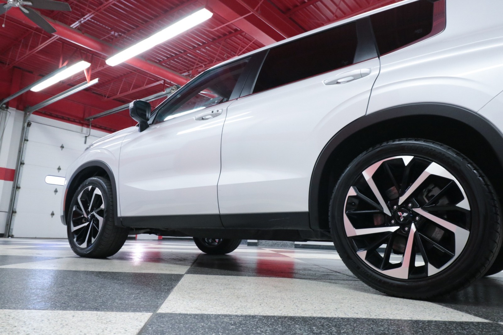 Used Car 2024 Mitsubishi Outlander  Se For Sale Under $25,000 In Austin, Texas