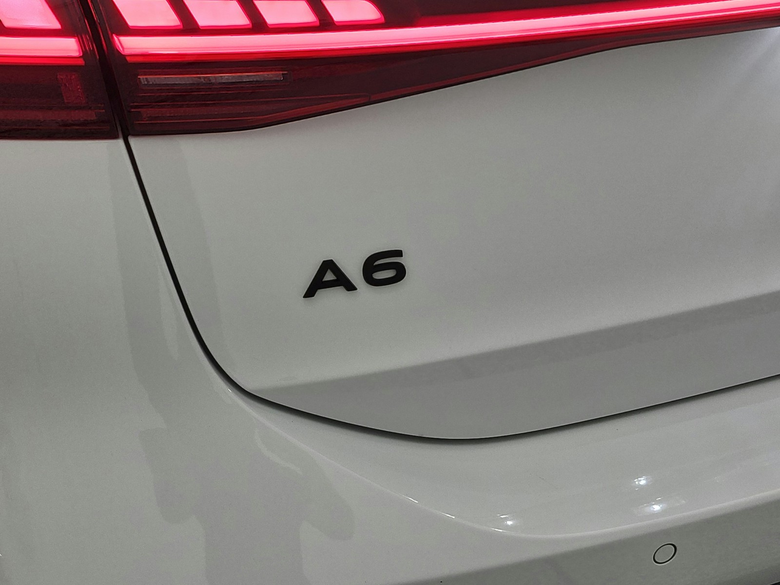 Used 2025 Glacier White Metallic Audi Prestige RWD image 21