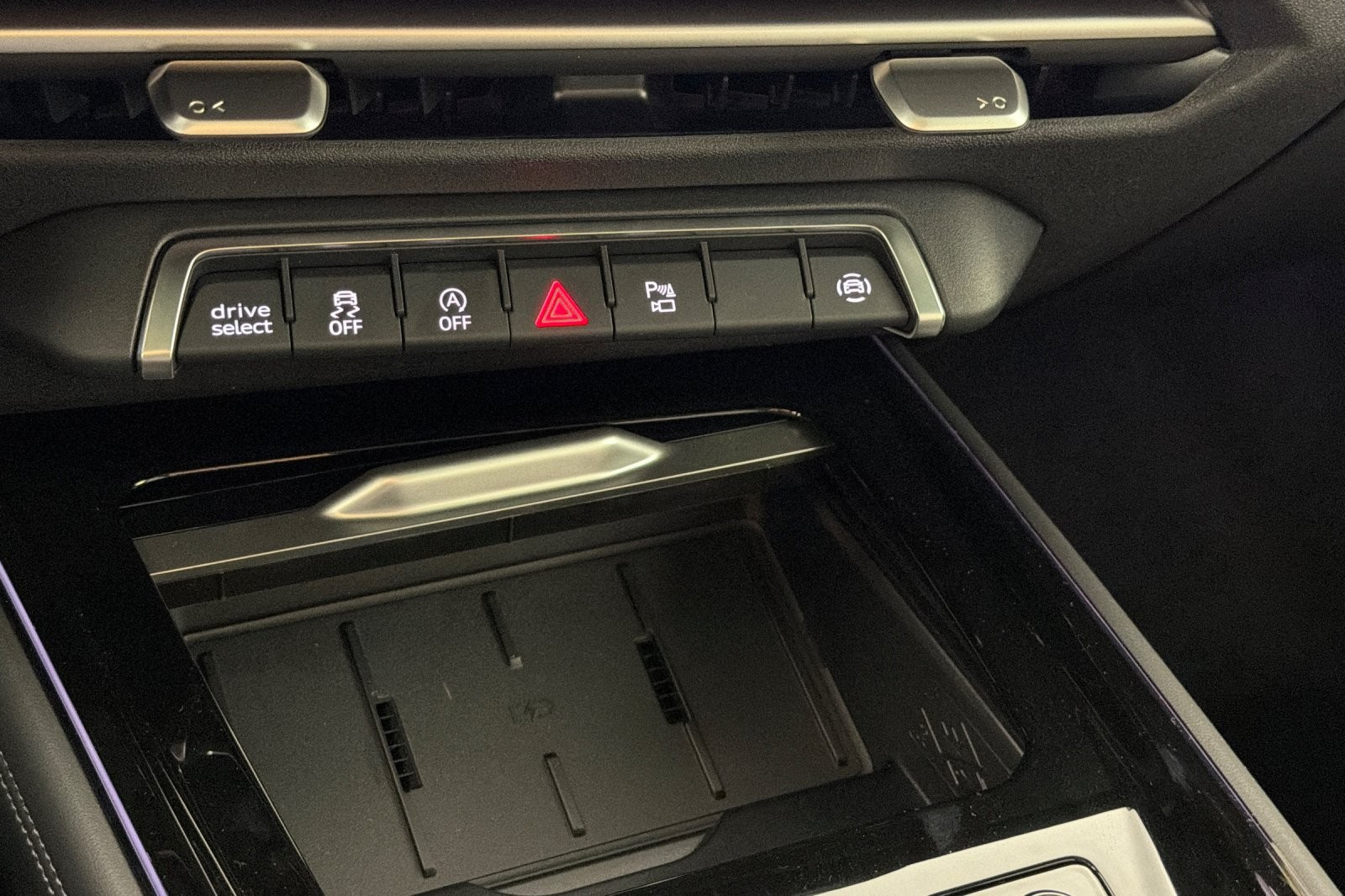 New 2026 Glacier White Metallic Audi S line quattro image 19