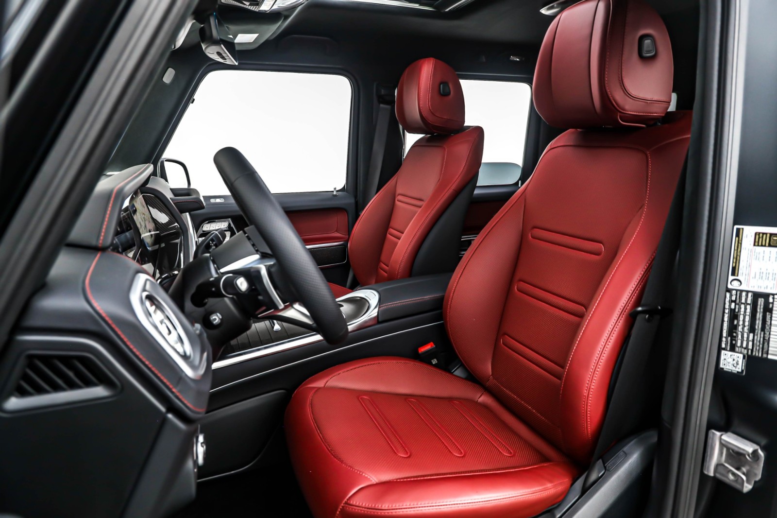 Used 2025 MANUFAKTUR Night Black magno Mercedes-Benz G 550 SUV image 17