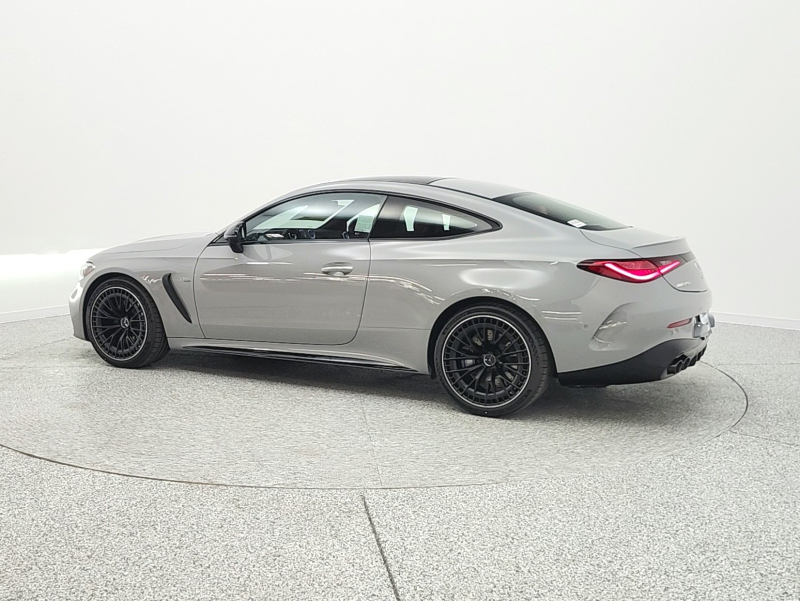 New 2026 MANUFAKTUR Alpine Grey Metallic Mercedes-Benz AMG® CLE 53 image 8