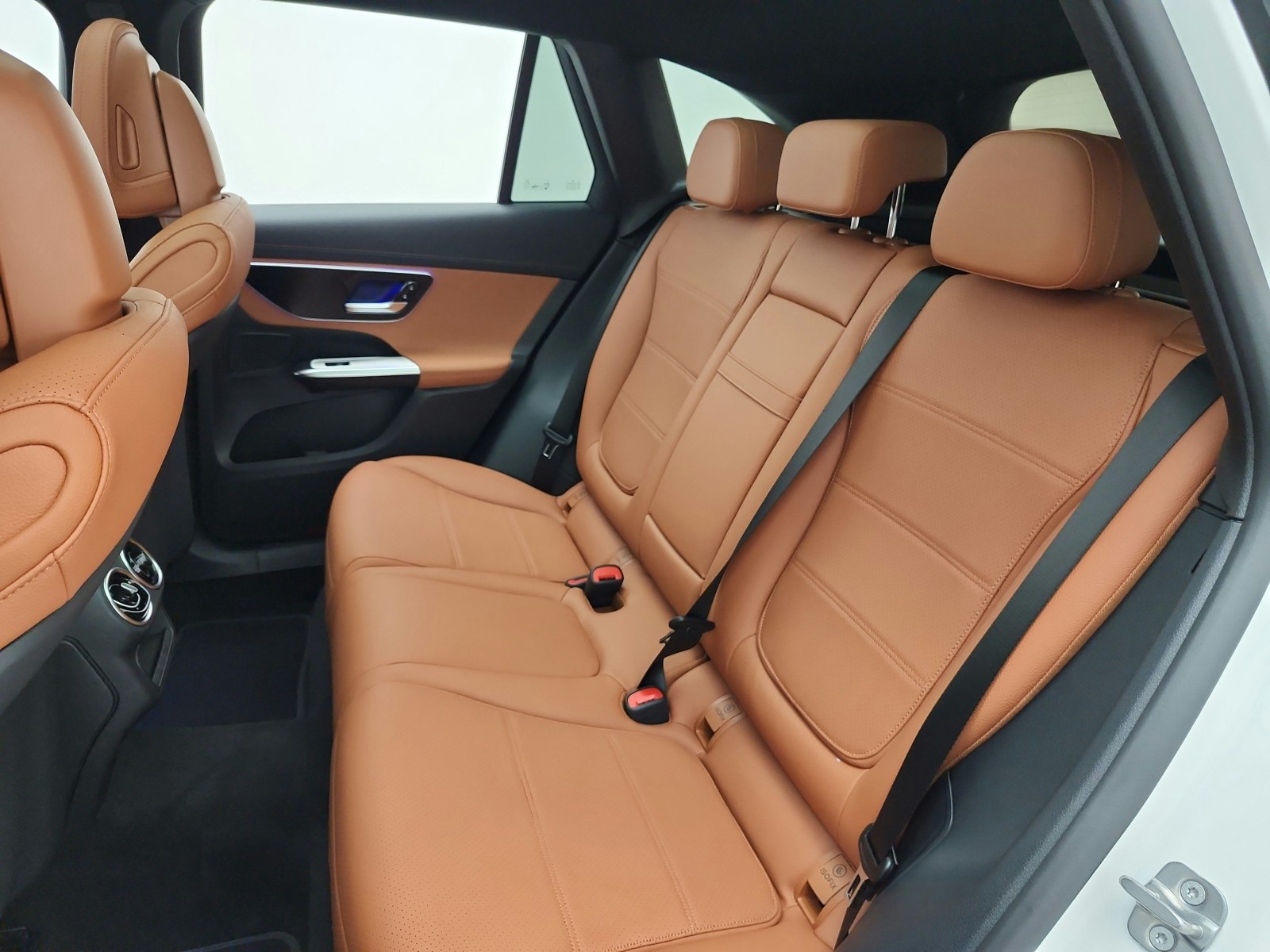 New 2027 Polar White Mercedes-Benz GLC 300 SUV image 11