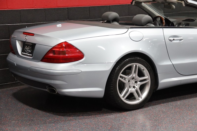 2006 Mercedes-Benz SL500 AMG Sport Pkg 2dr Convertible in , 