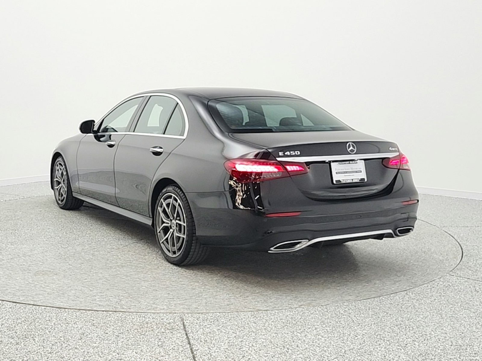 Used 2022 Black Mercedes-Benz E 450 4MATIC® Sedan image 7