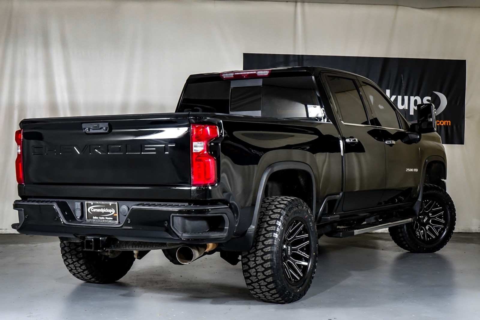 2022 Chevrolet Silverado 2500HD High Country 8