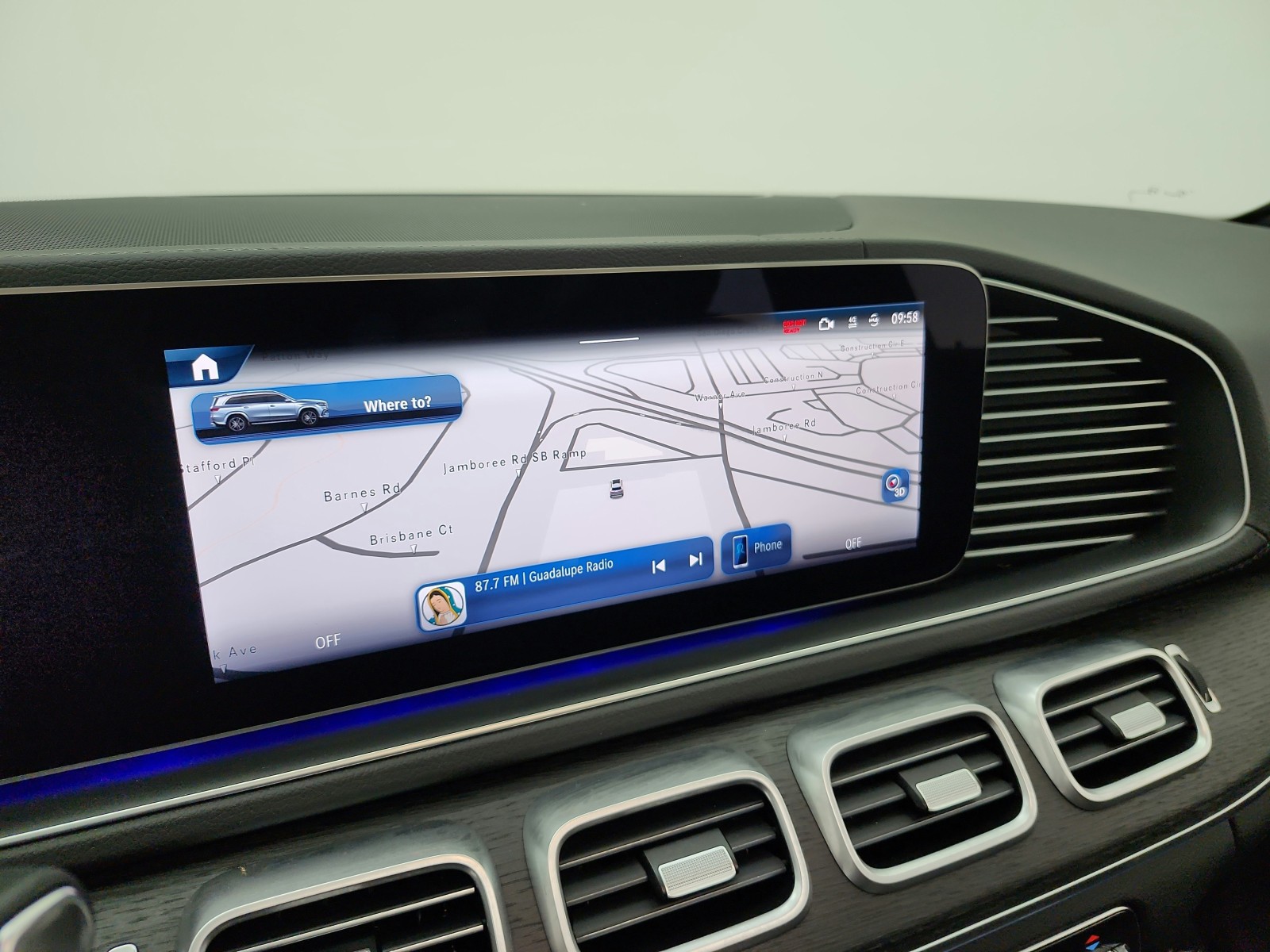 Certified Used 2025 Polar White Mercedes-Benz GLS 450 4MATIC® SUV image 12