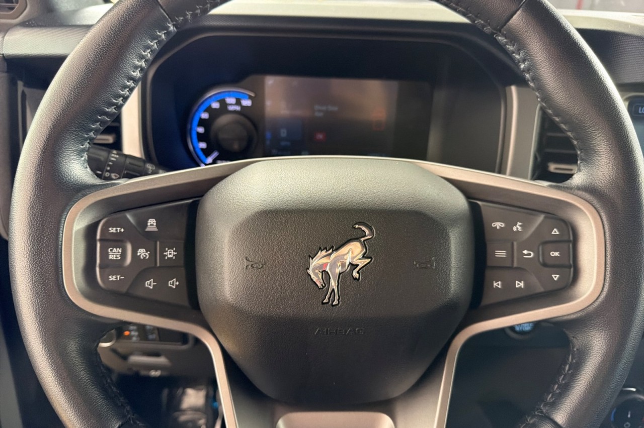 Used 2022 CACTUS GREY Ford Outer Banks image 21