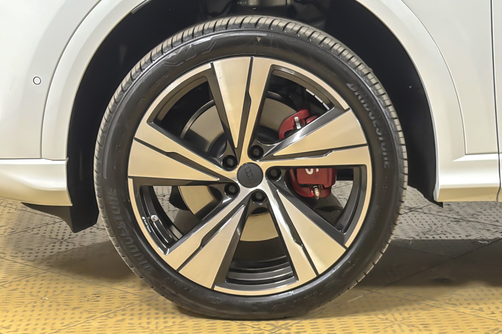 New 2026 Glacier White Metallic Audi Premium Plus 3.0 TFSI quattro image 26