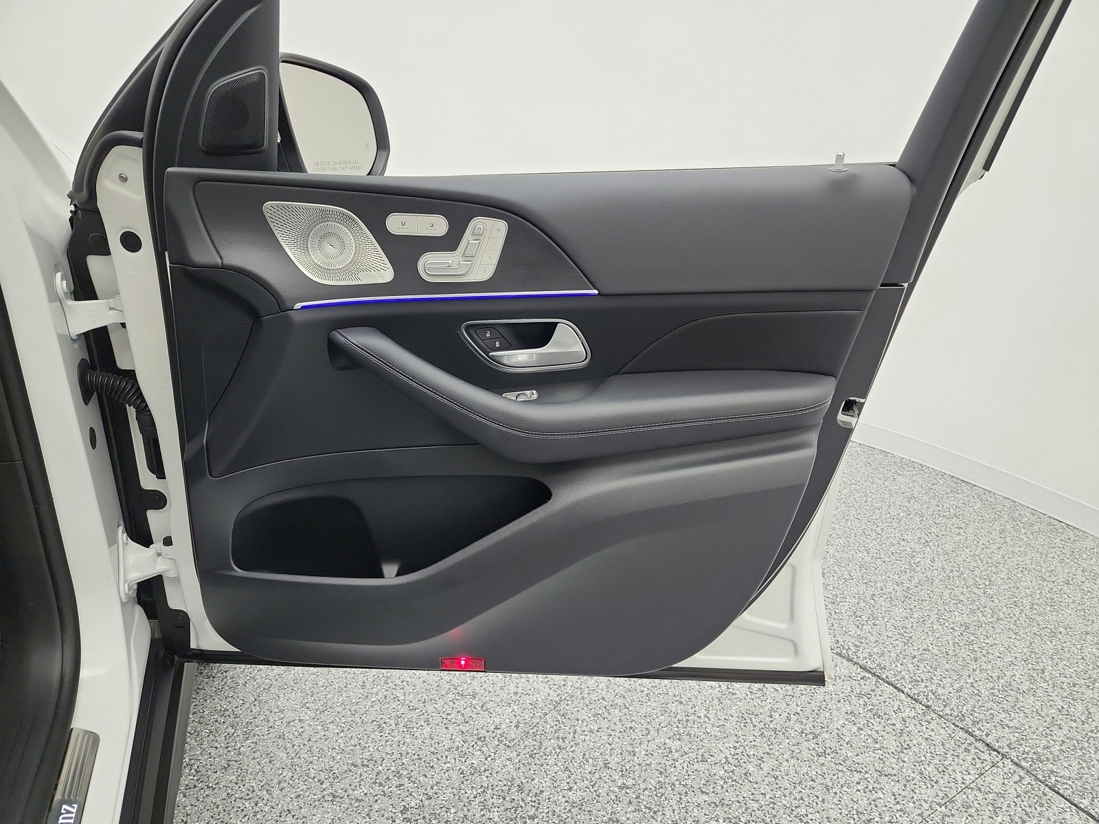 Certified Used 2025 Polar White Mercedes-Benz GLS 450 4MATIC® SUV image 22