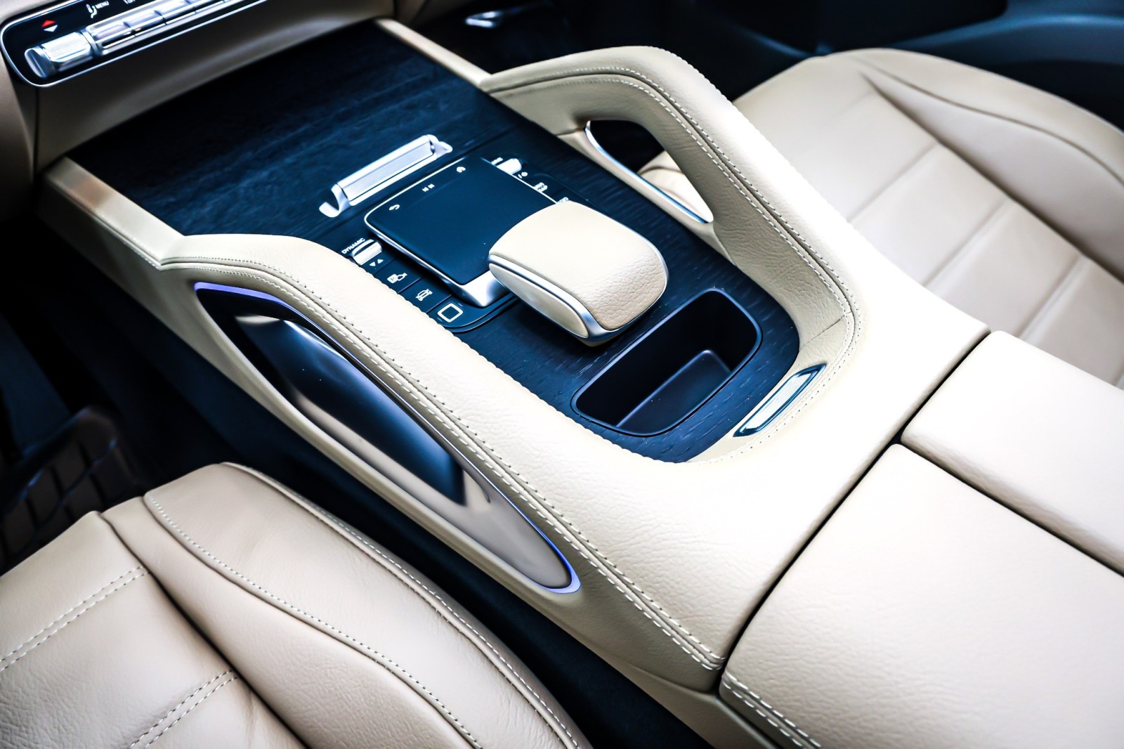 New 2026 Polar White Mercedes-Benz GLE 450 image 6