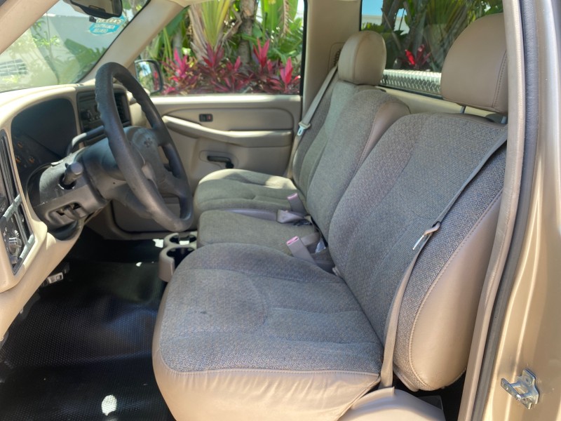 2005 GMC Sierra 1500 LOW MILES 83837 AC NO ACCIDENTS in ,