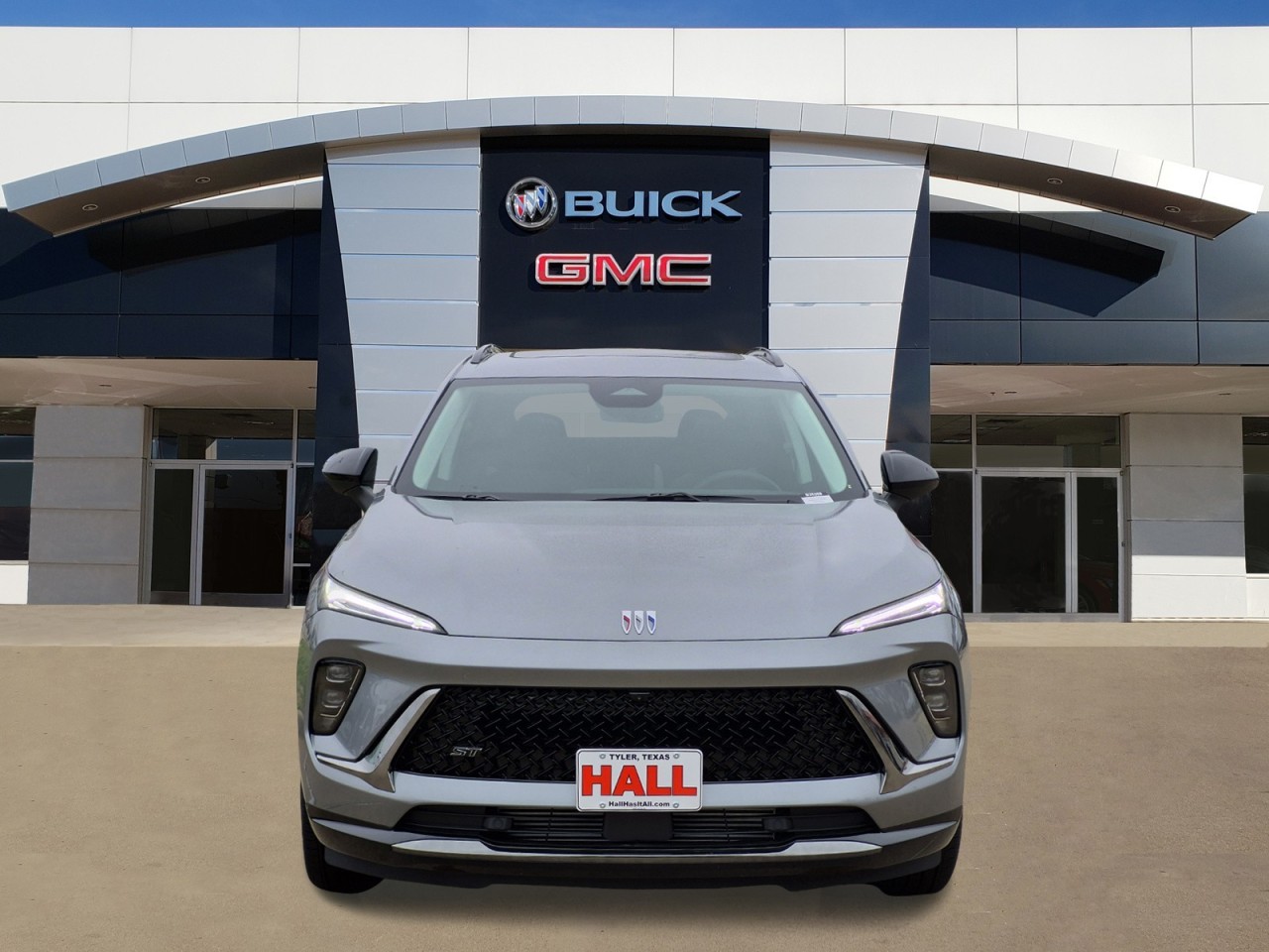 View vehicle photo 2