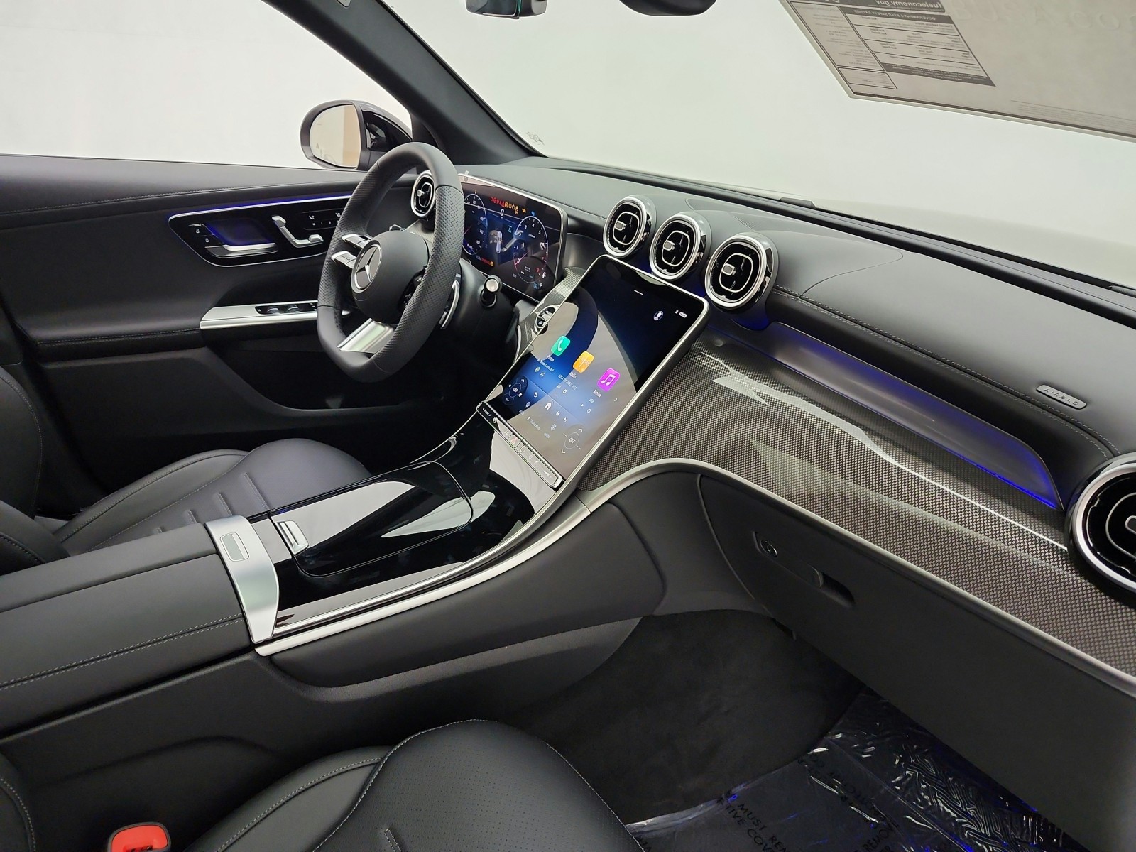 New 2027 Black Mercedes-Benz GLC 300 SUV image 15