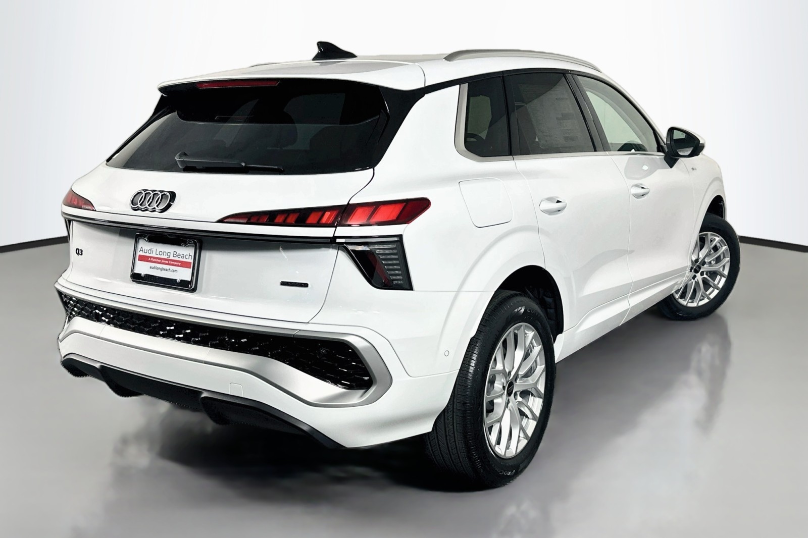 New 2026 Arkona White Audi S line image 10