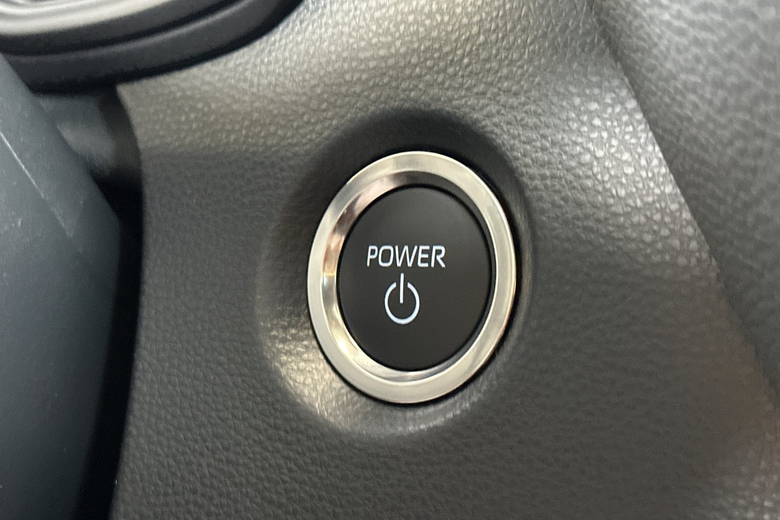 2025 Toyota Corolla Hybrid SE photo 17