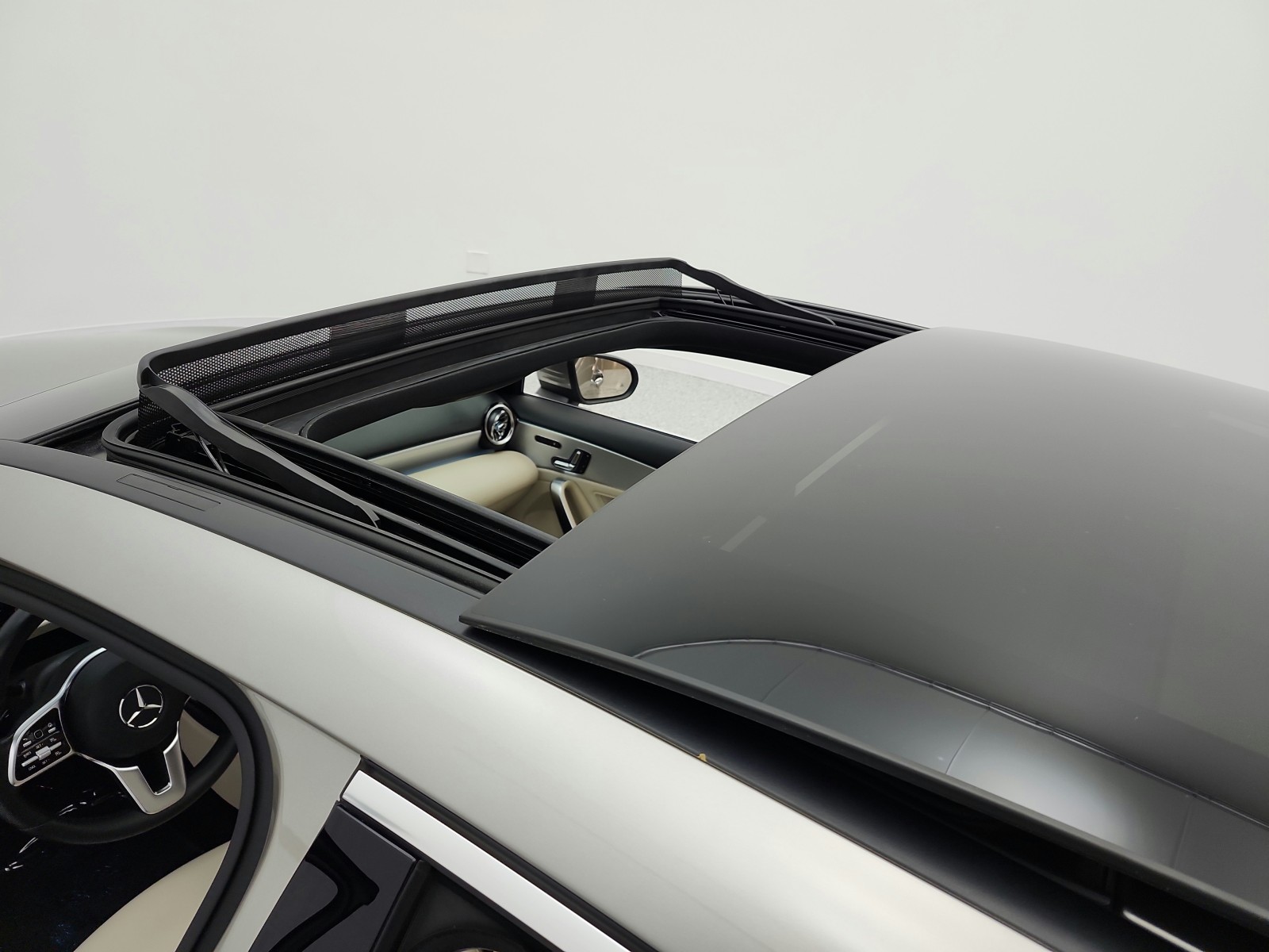 Used 2020 Mojave Silver Metallic Mercedes-Benz A 220 Sedan image 11