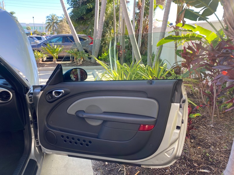 2005 Chrysler PT Cruiser GT LOW MILES 35,037 1 OWNER in ,