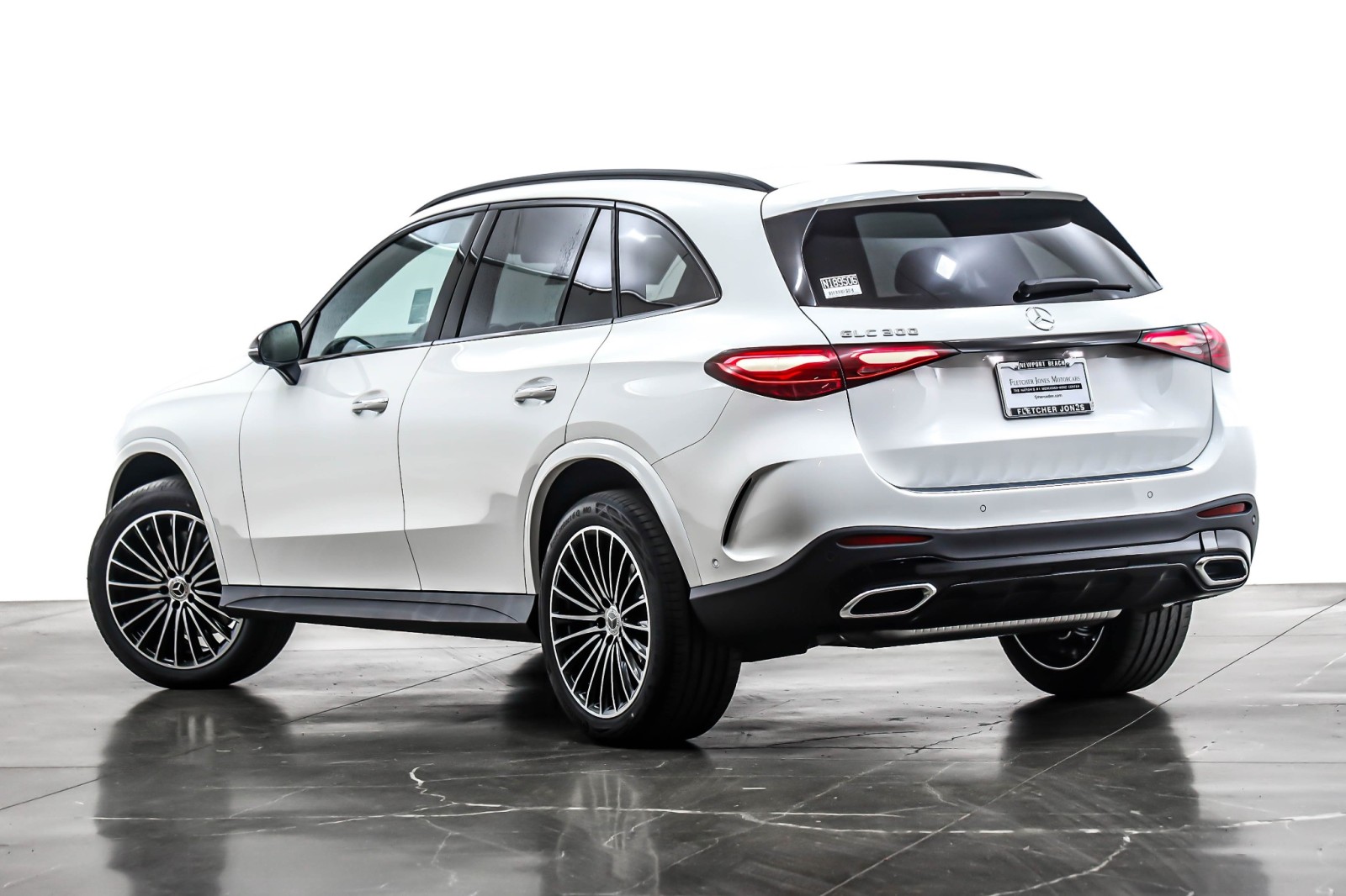 New 2026 Polar White Mercedes-Benz GLC 300 image 12