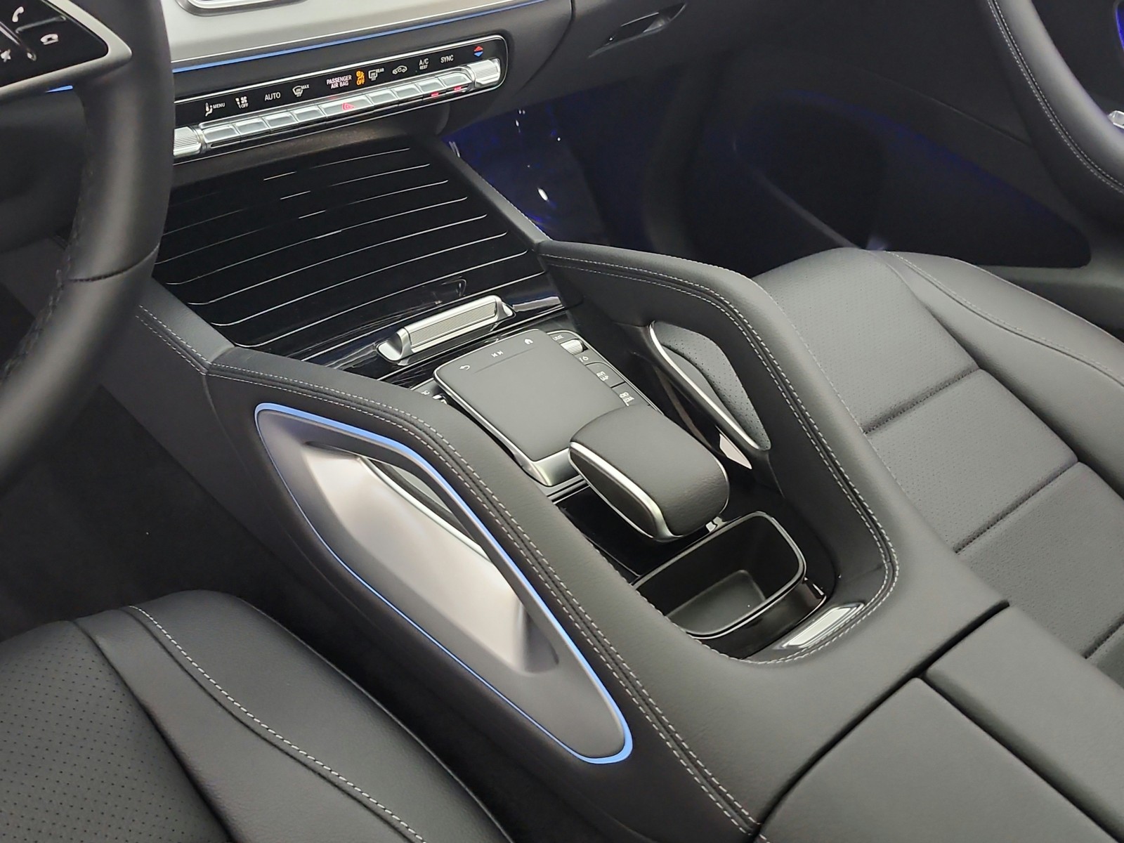 New 2026 Obsidian Black Metallic Mercedes-Benz GLE 450 4MATIC® SUV image 10