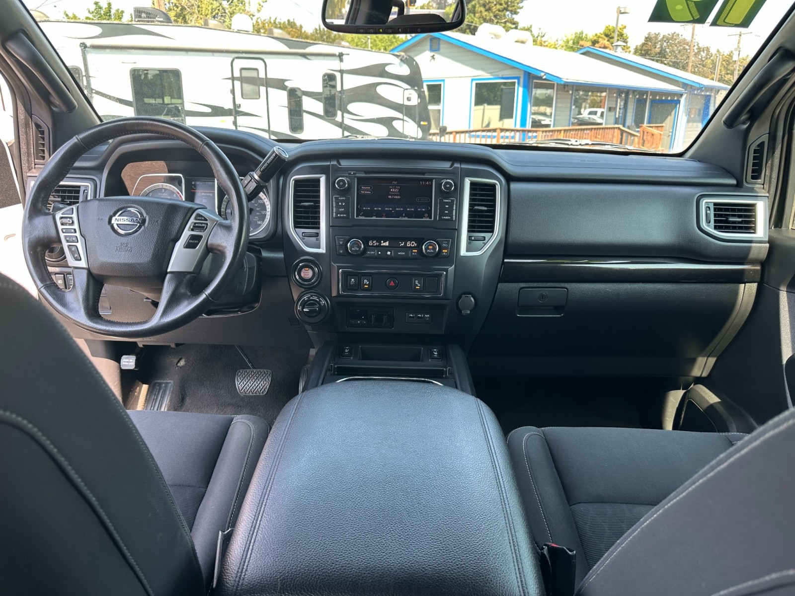 2019 Nissan Titan XD SV 37