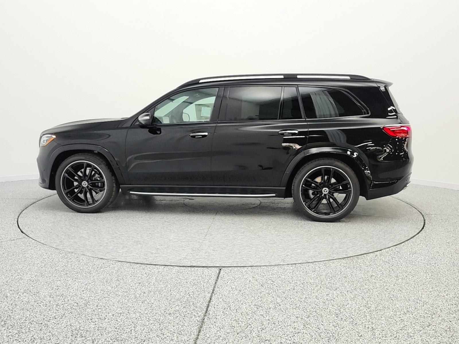 New 2026 Black Mercedes-Benz GLS 450 image 8