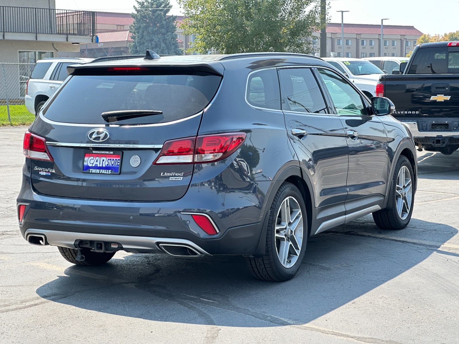 2017 Hyundai Santa Fe Limited Ultimate 4