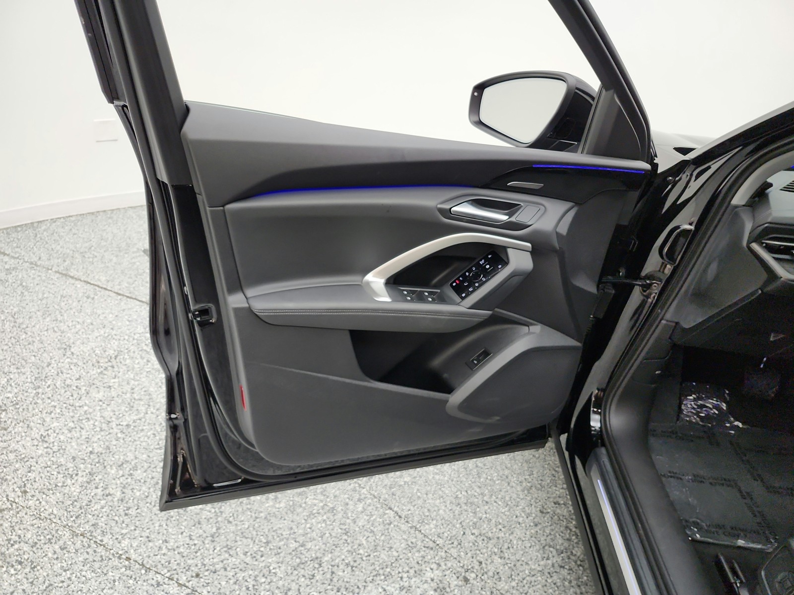 Used 2025 Mythos Black Metallic Audi Premium Plus image 15