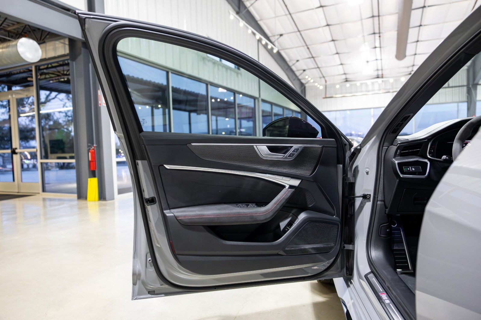 Used Car 2025 Audi Rs 6 Avant  Performance - Black Optic Package - Executive Package - Rs Sport Exhaust For Sale Under $140,000 In Boerne, Texas