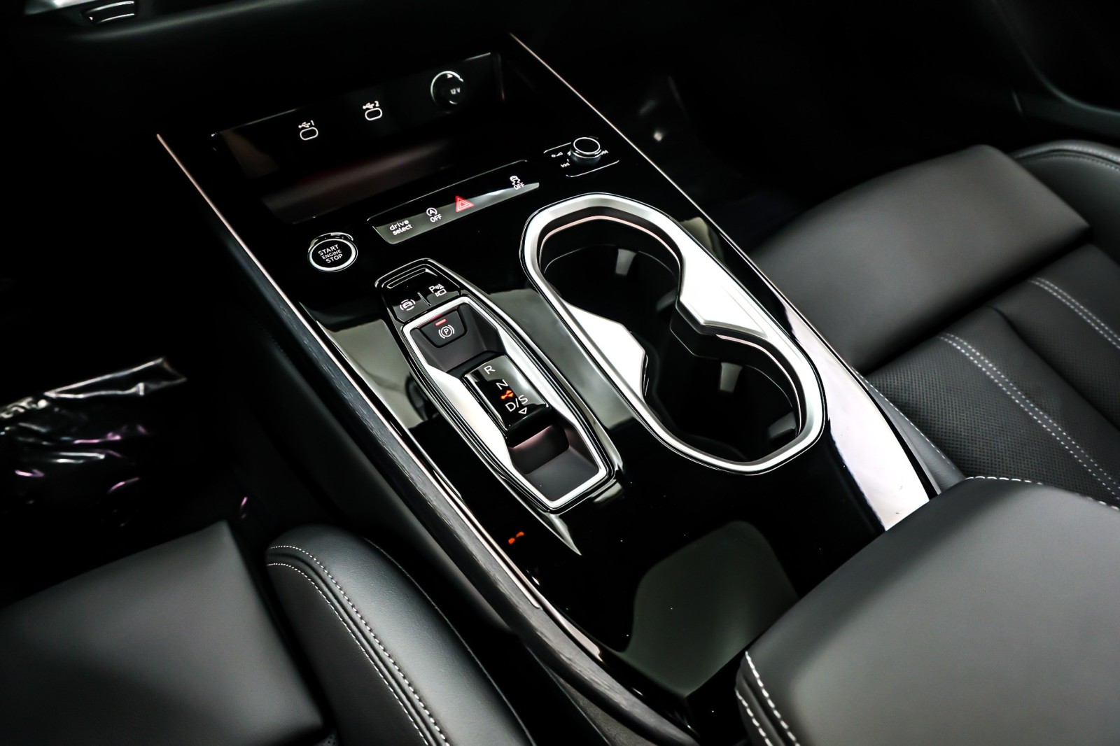 New 2026 Glacier White Metallic Audi Premium Plus quattro image 6