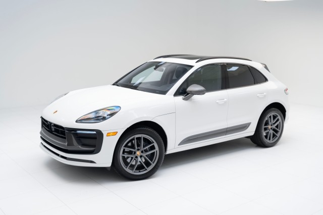 2025  Macan T in , 