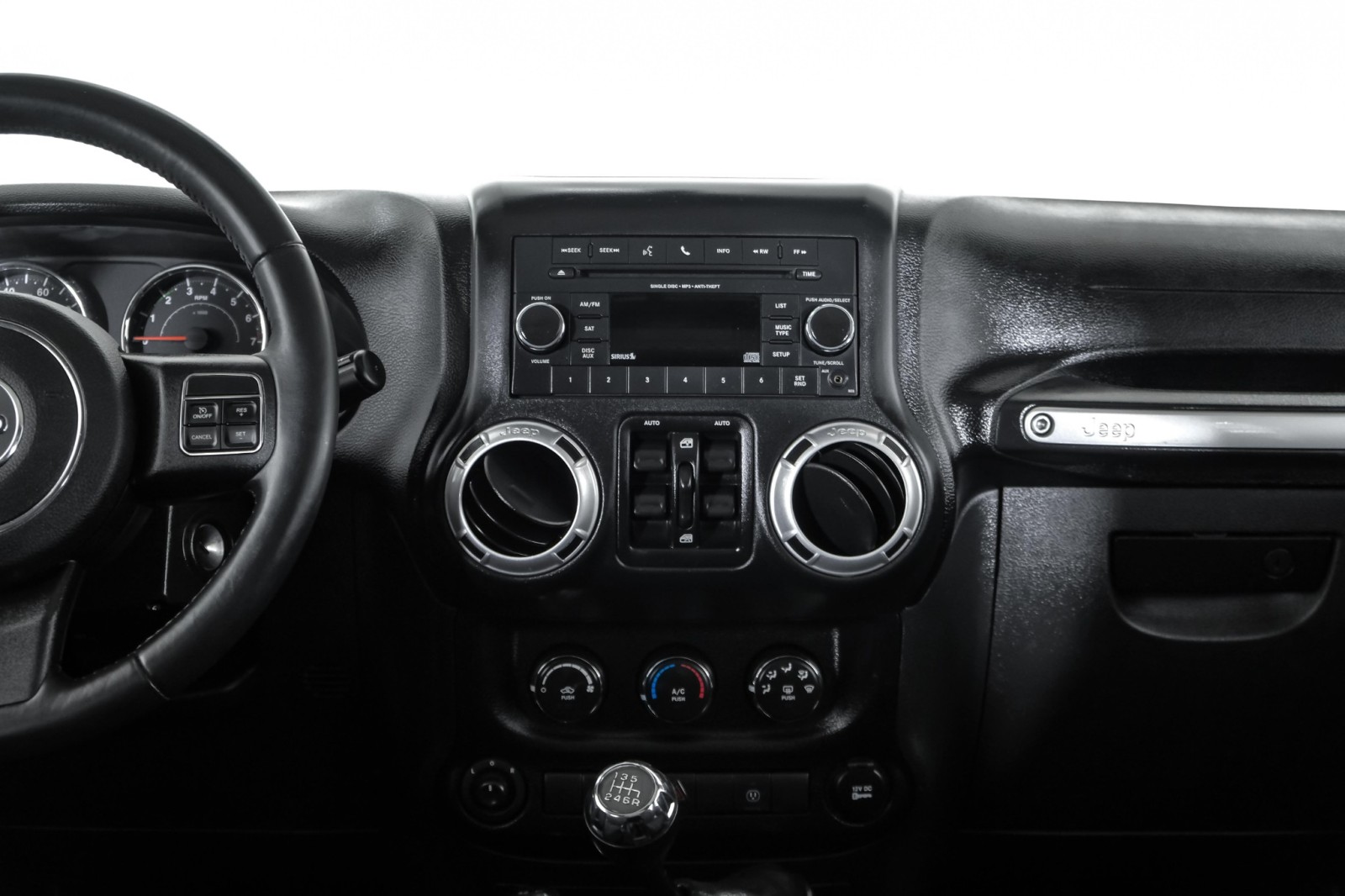 2015 Jeep Wrangler UNLIMITED SAHARA 4WD HARD TOP CONVERTIBLE CRUISE C 29