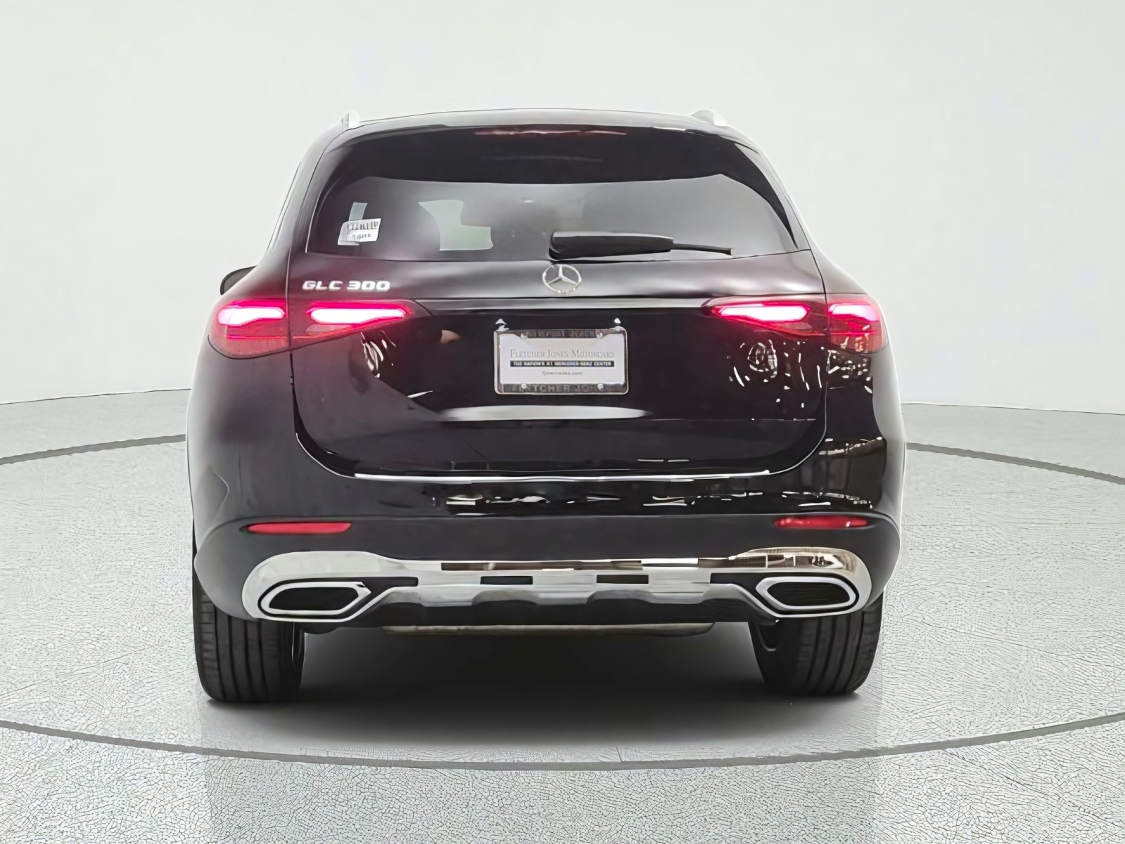 New 2027 Black Mercedes-Benz GLC 300 SUV image 6
