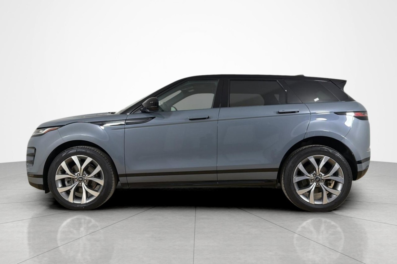 Used 2022 METALLIC GREEN Land Rover R-Dynamic SE image 2