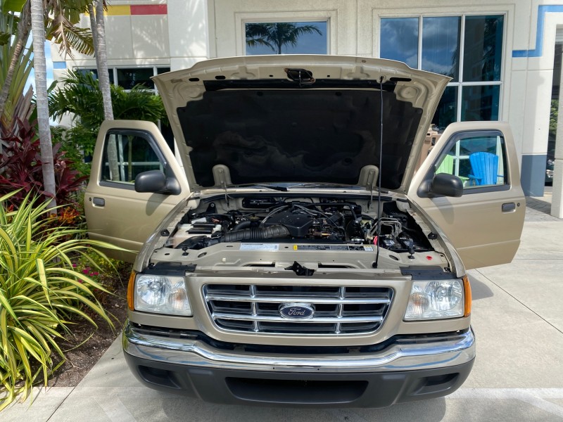 2002 Ford Ranger XLT X CAB CAMPER TOP LOW MILES 49,062 in , 