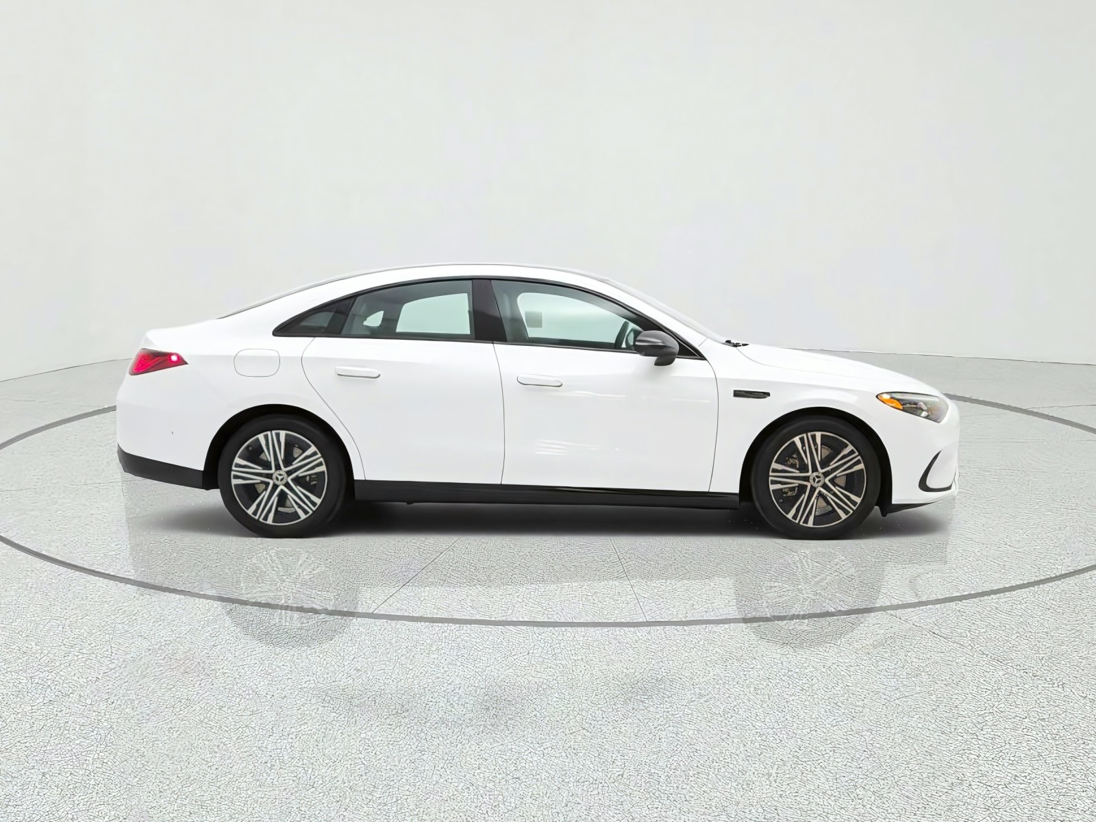 New 2027 Polar White Mercedes-Benz CLA 350 Electric 4MATIC® image 4