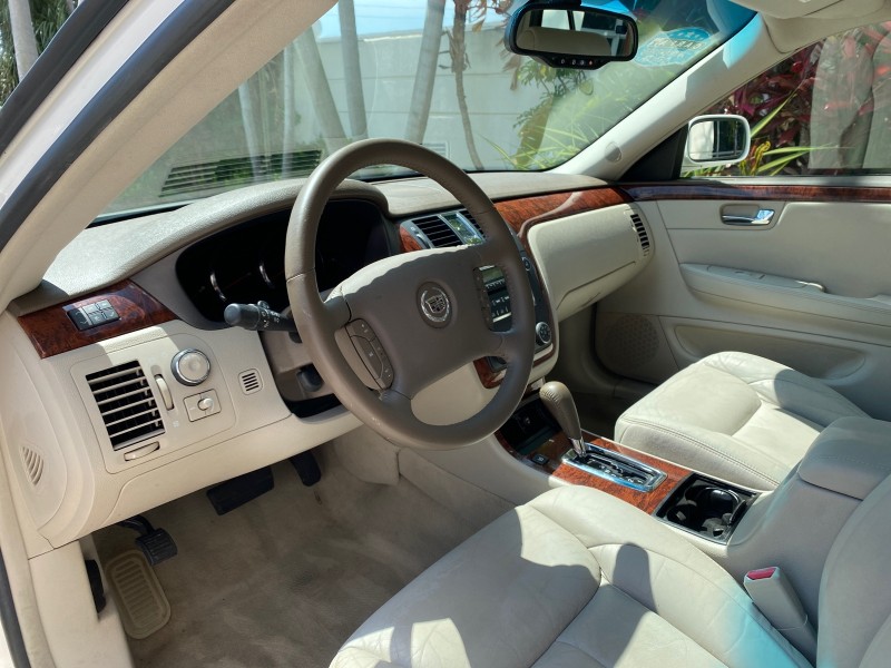 2006 Cadillac DTS LOW MILES 58,287 in , 