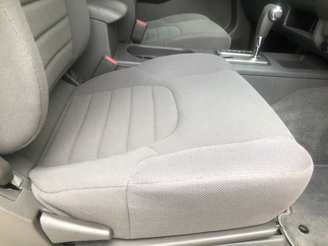 2009 Nissan Frontier SE 1 OWNER LOW MI 44,593 in pompano beach, Florida